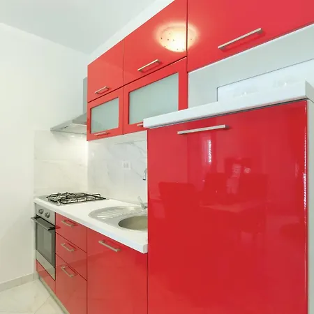 Beautiful In Biograd With Kitchen Biograd na Moru