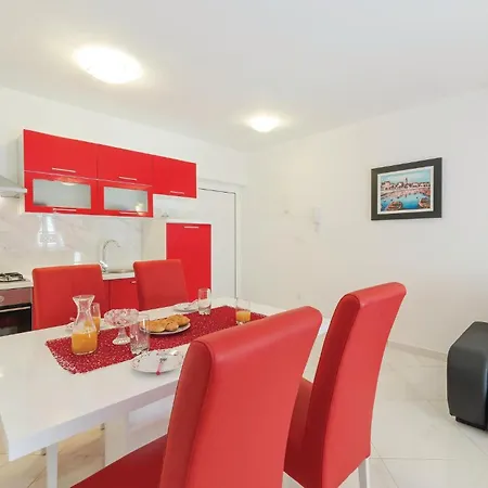 Apartman Beautiful In Biograd With Kitchen *